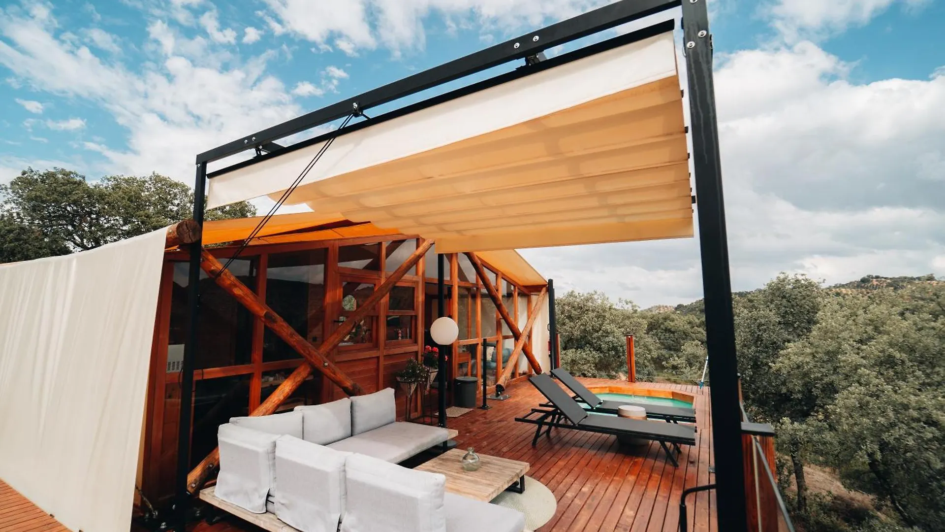 Capsule hotel La Dehesa Experiences Hotel Adamuz Spain